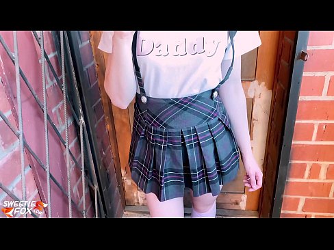 ❤️ Schoolgirl buruja rẹ dick jinna ati fokii dipo ti awọn kilasi. ☑ Ohun onihoho ti ile  ❌